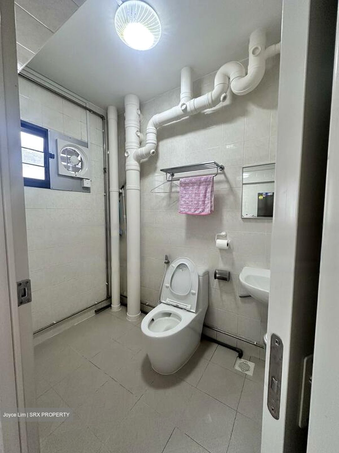 Blk 230 Compassvale Walk (Sengkang), HDB 4 Rooms #458064361